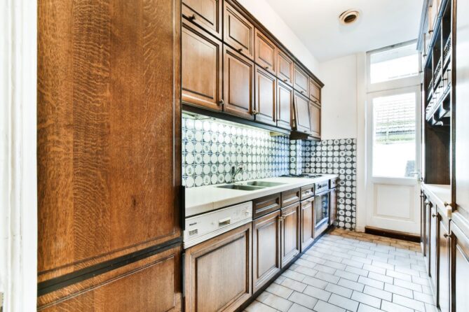 5 Signs to Refinish Your Kitchen Cabinets - Best Idea 2026