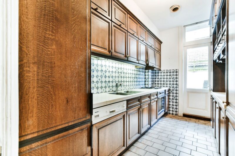 5 Signs to Refinish Your Kitchen Cabinets - Best Idea 2026